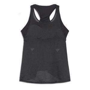 NWT Lululemon pushing limits tank